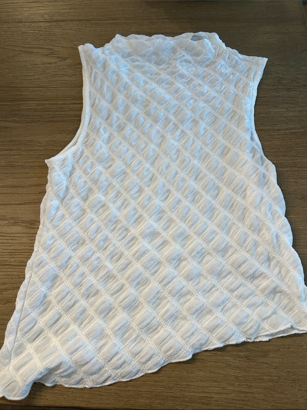 Maeve size medium sleeveless textured asymmetrical top